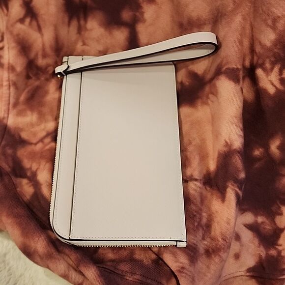 Kate Spade Lucy Small L Zip Wristlet bag lilac NWT - Picture 3 of 5